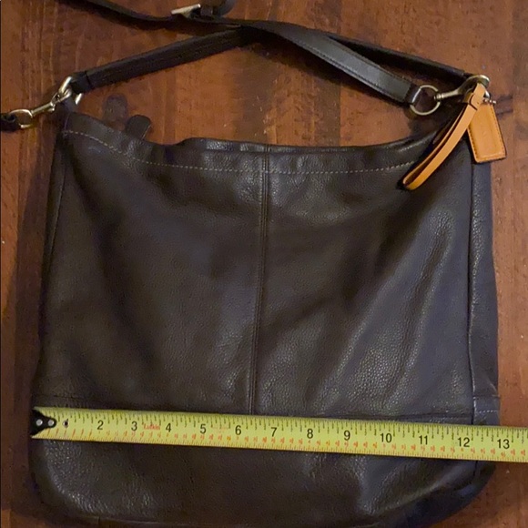 Large Leather Coach Purse - Picture 15 of 16